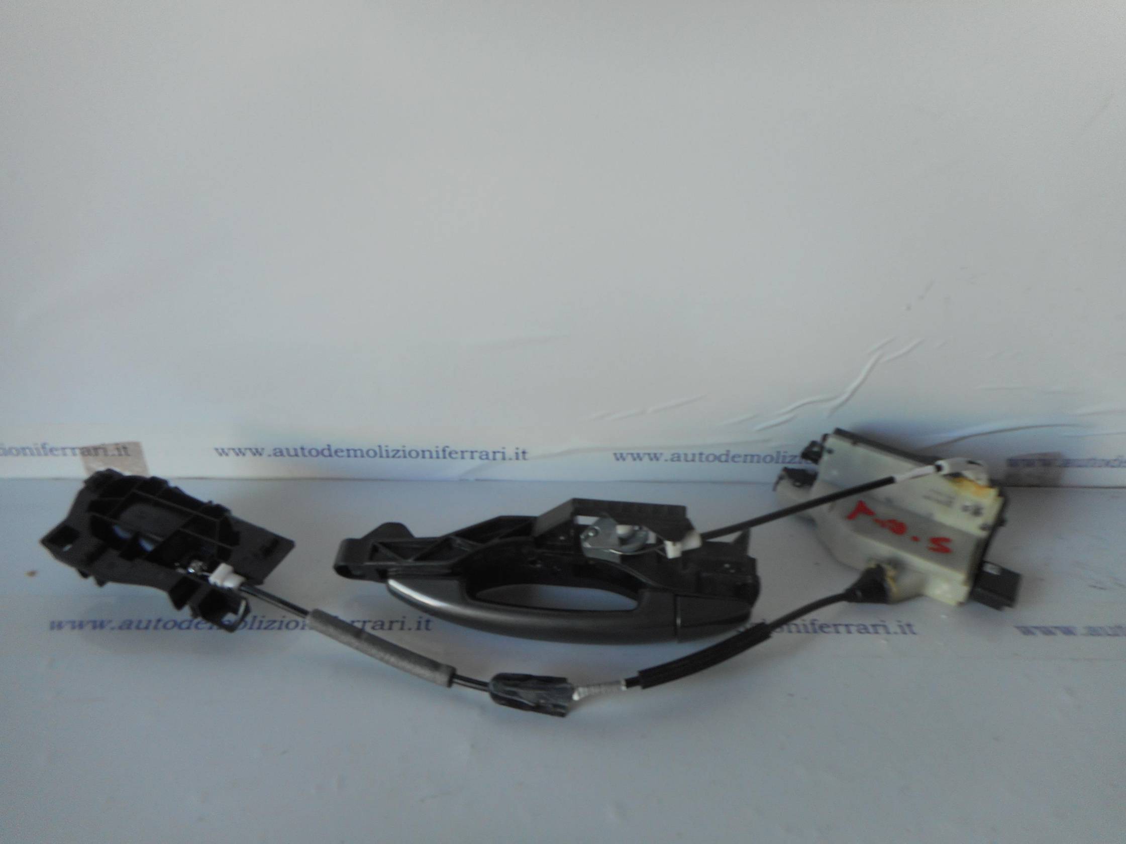 Serratura porta post. sx.